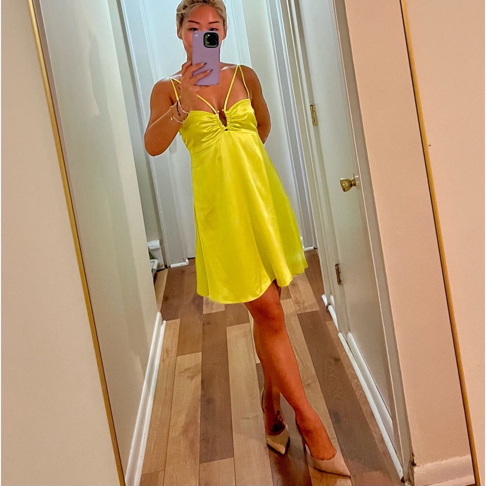 Revolve: New Margot Dress NICHOLAS in Mimosa size 2 with tags